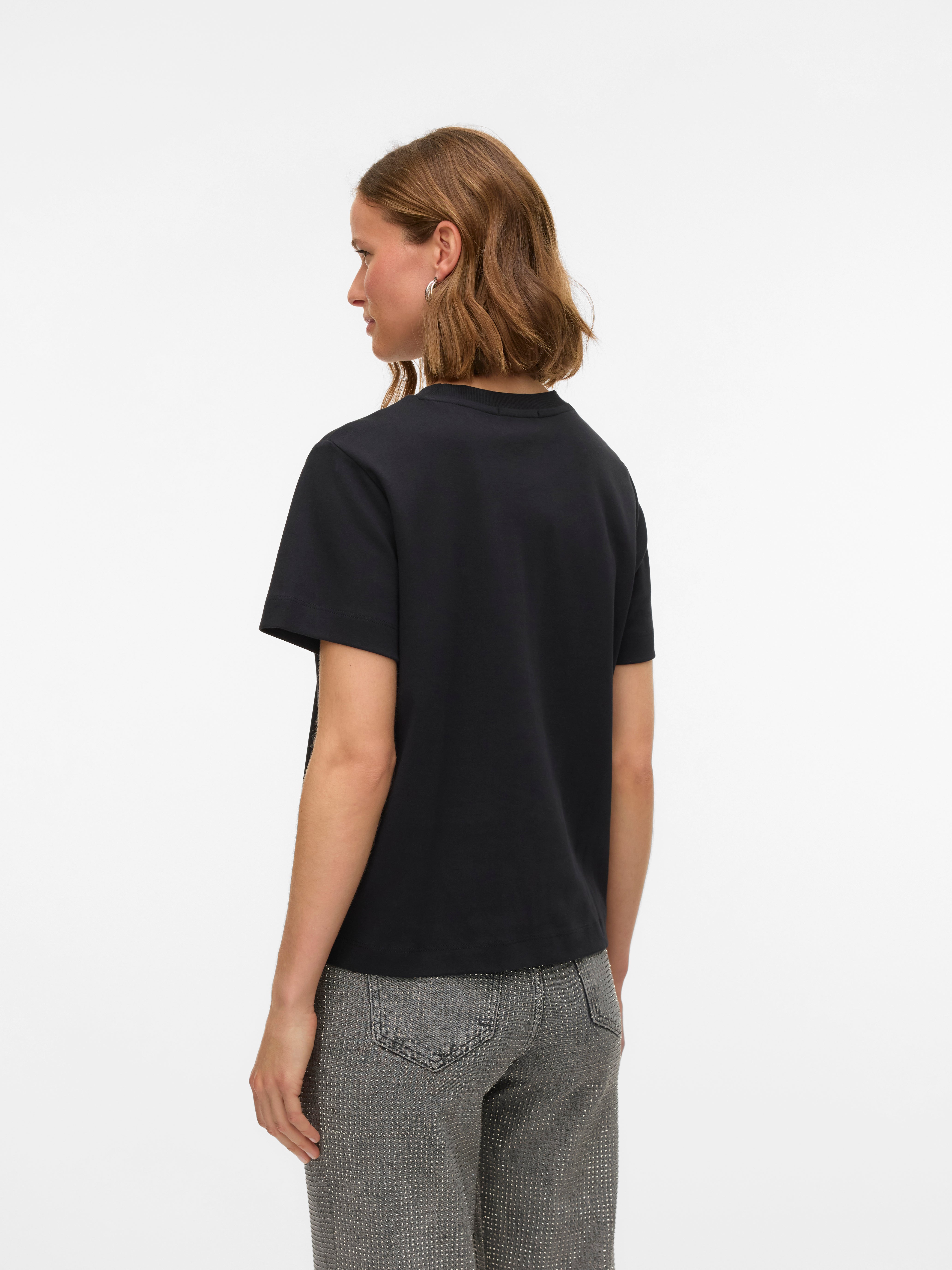 AWNAIMA T-shirts