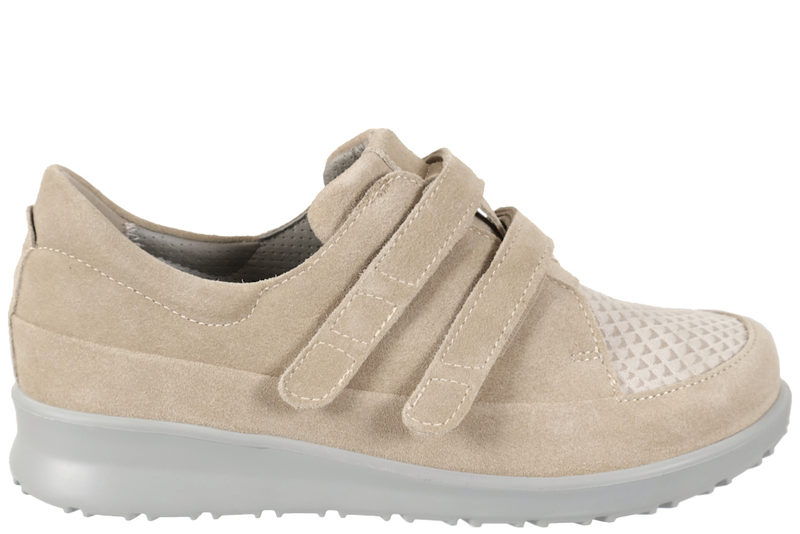 NEW FEET SKO I SANDFARVET NUBUCK MED STRETCH