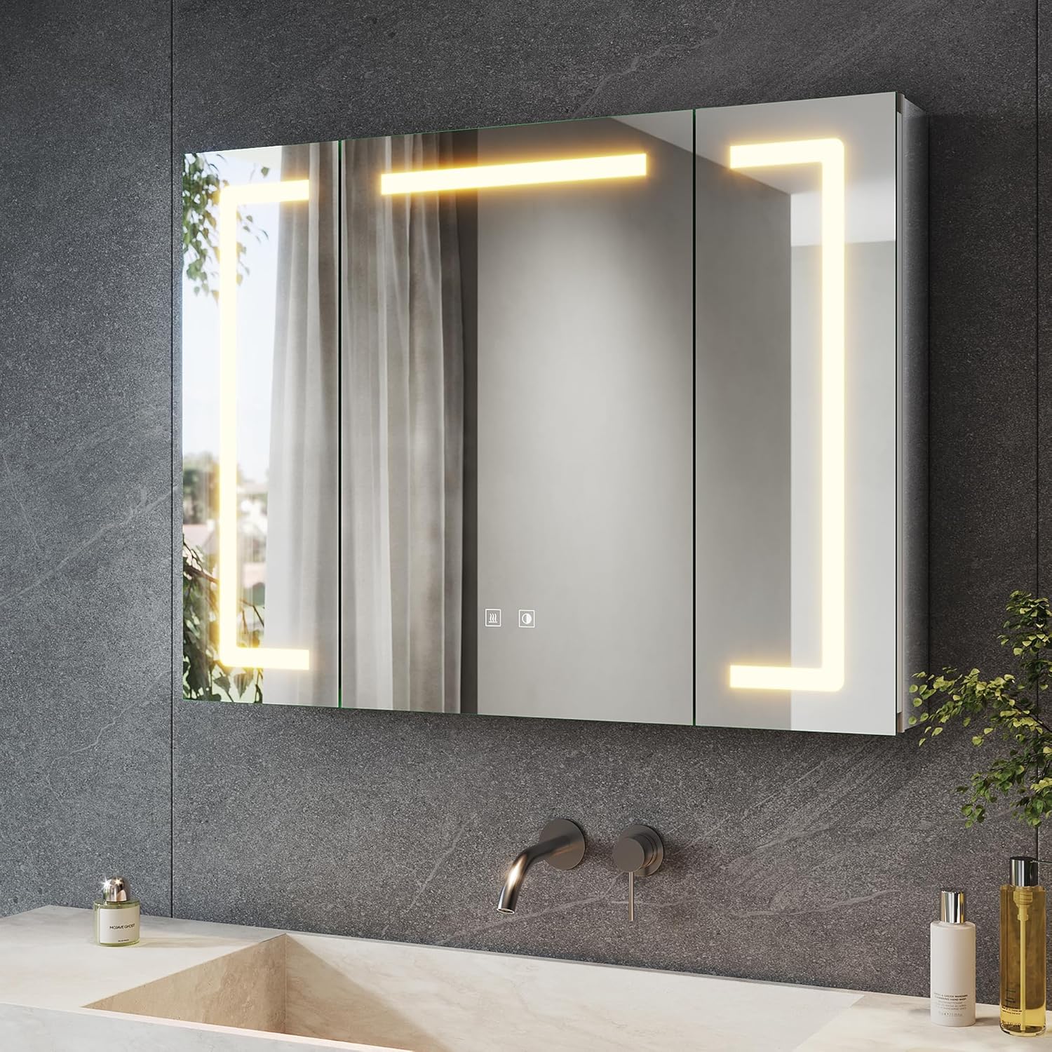 SONNI Spiegelschrank mit Beleuchtung 80x60 cm, 3 Türen LED Spiegelschrank Bad mit Anti-Beschlag, Steckdose, 3 Lichtfarben, Dimmbar, Aluminum, IP44 Wasserciht