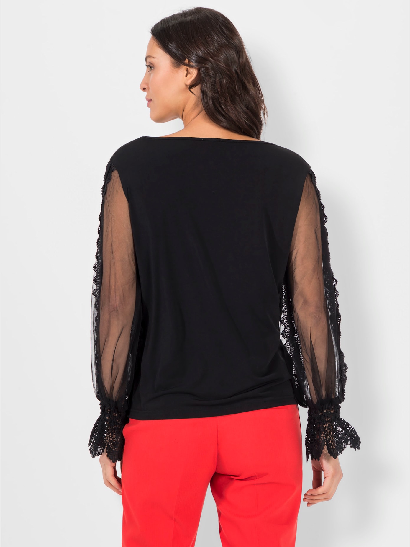 T-shirt à manches longues manches extravagantes
