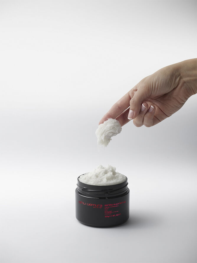 Shu Uemura Art of Hair ashita supreme intense revitalization scrub