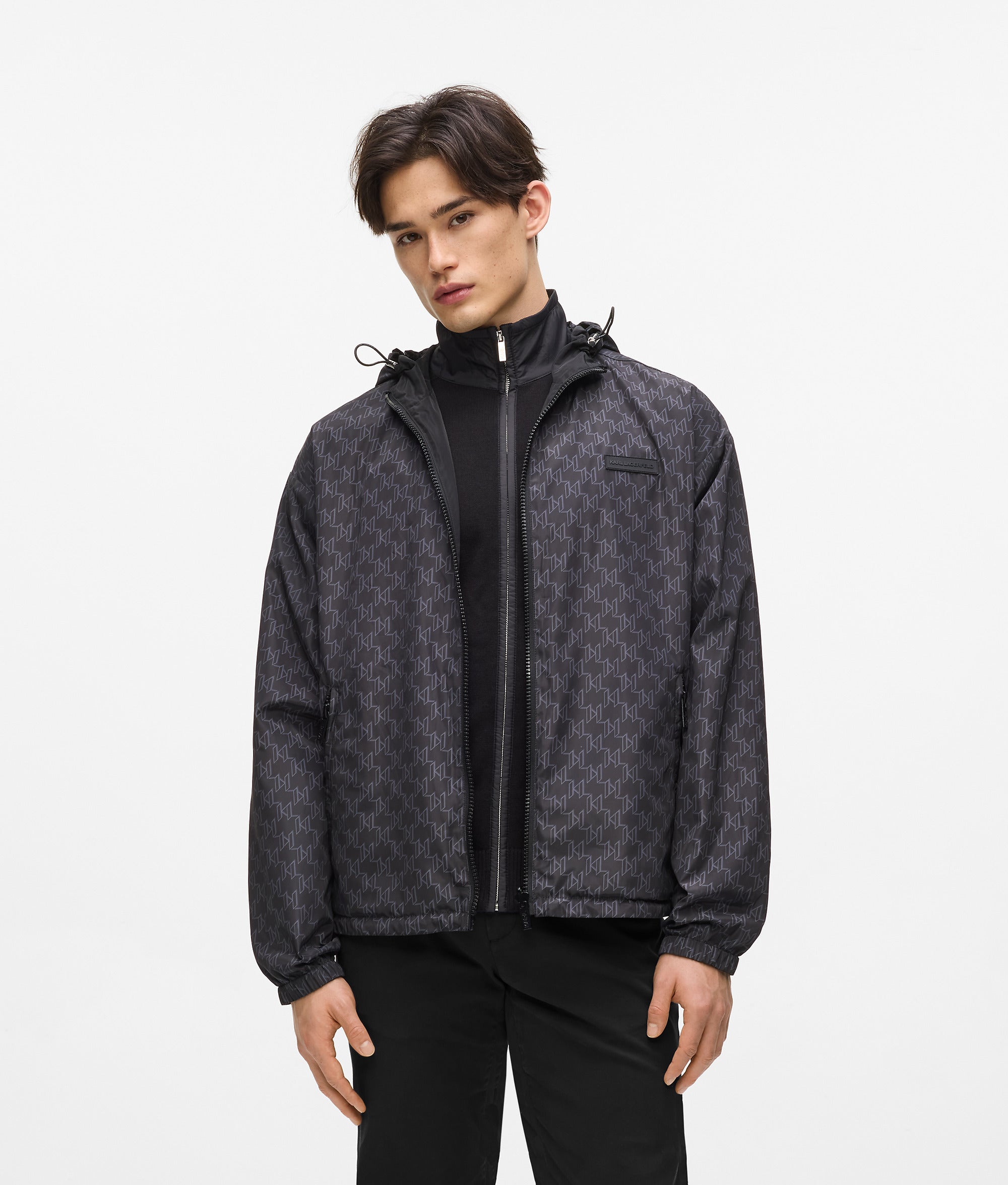 Omkeerbaar blousonjack met capuchon