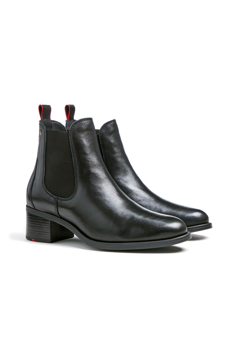 STIEFELETTE Schwarz