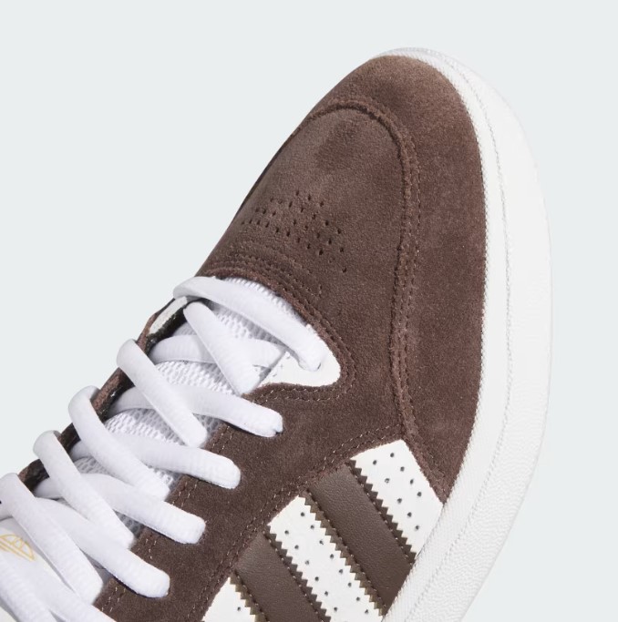 Adidas Skateboarding Tyshawn Low Brown Cloud White Gold Metallic 7.5 US / 40.5 EU