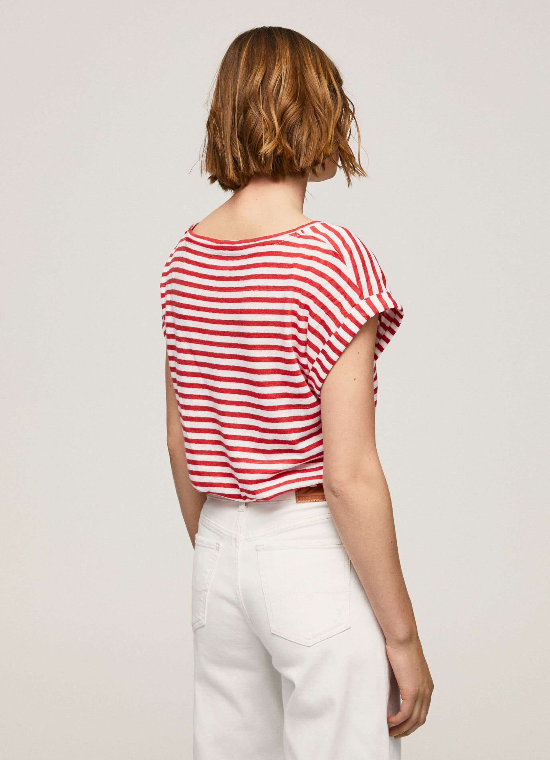 CAMISETA COM ESTAMPA DE LINHO LISTRADO - vermelho estúdio