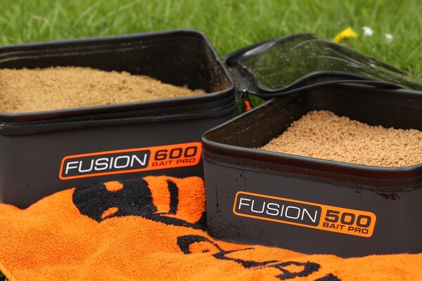 Guru Fusion 300   Bait Pro 200 Combo