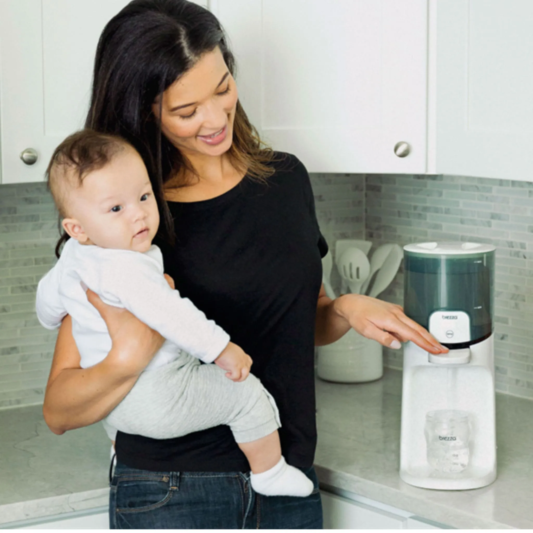 Baby Brezza Distributeur d'Eau Instantané pour Biberon