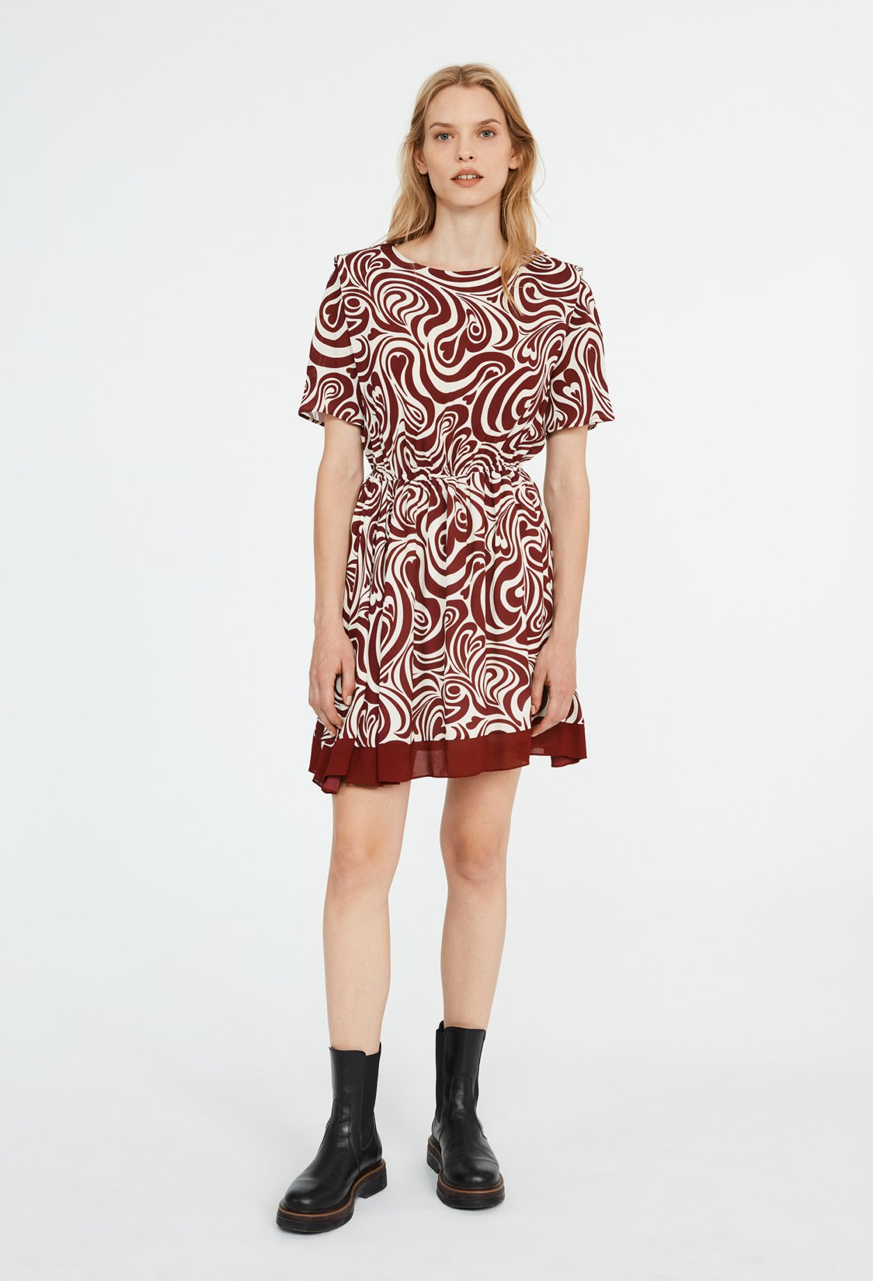Robe courte imprimes c&oelig;ur