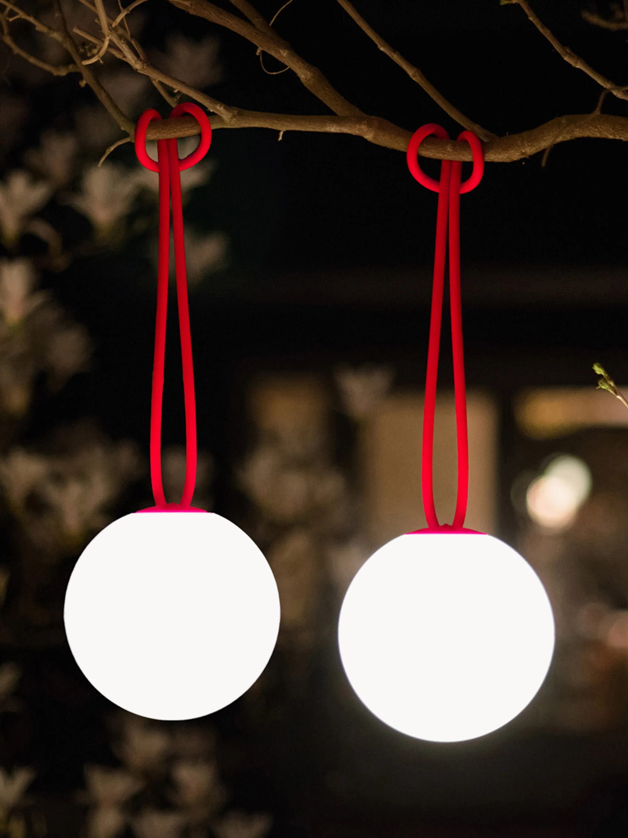 Draagbare outdoor LED-hanglamp Bolleke, dimbaar