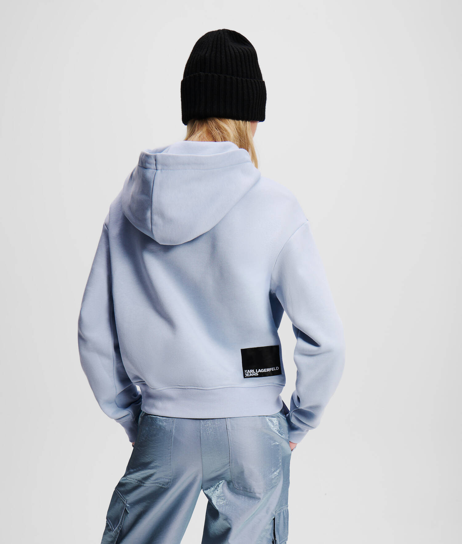 SWEAT À CAPUCHE AVEC LOGO KLJ ENCADRÉ