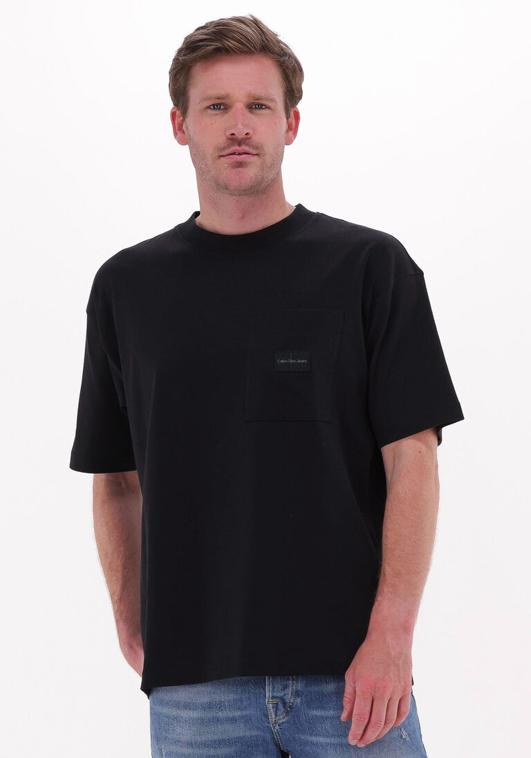 CALVIN KLEIN zwarte calvin klein t-shirt shrunken badge pocket tee