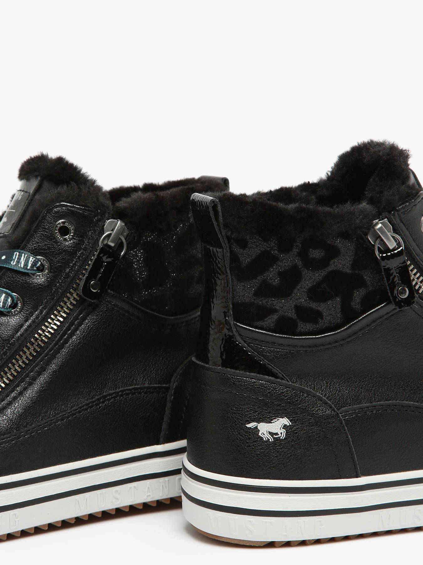 Sneakers MUSTANG