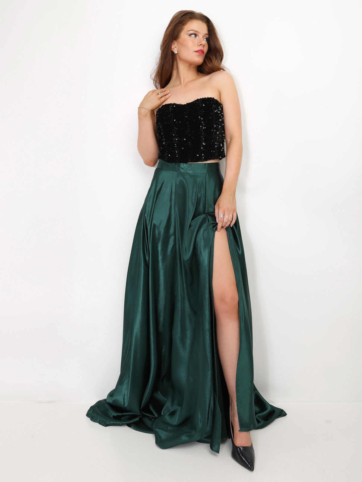 Bustier en velours brodé de sequins- Noir