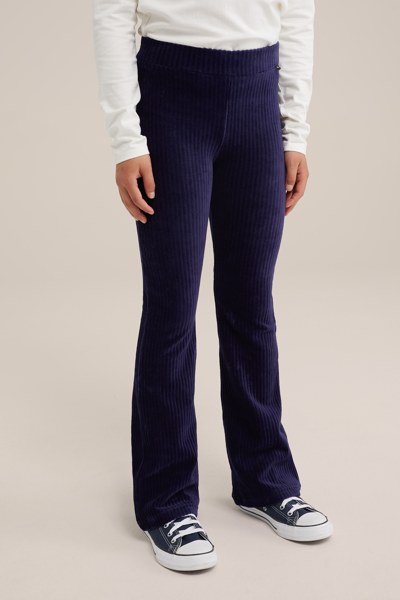 Meisjes velvet flared legging van ribstof WE Fashion Donkerblauw