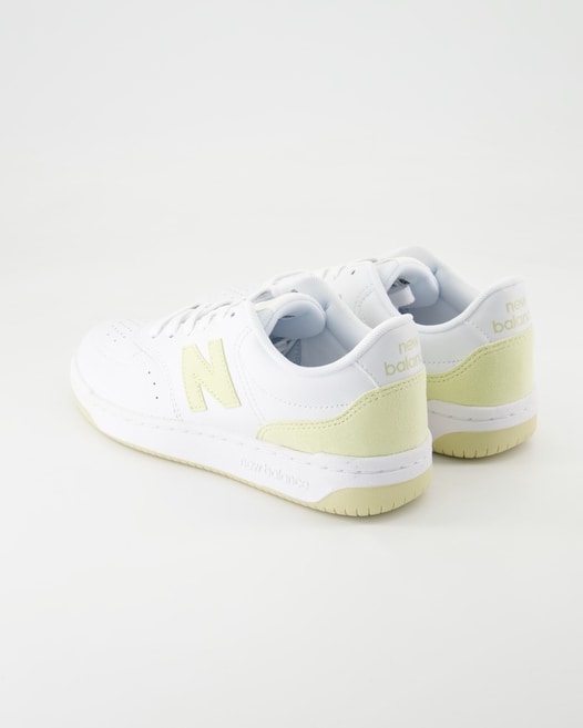 New Balance BBW80 Sneaker in Weiß