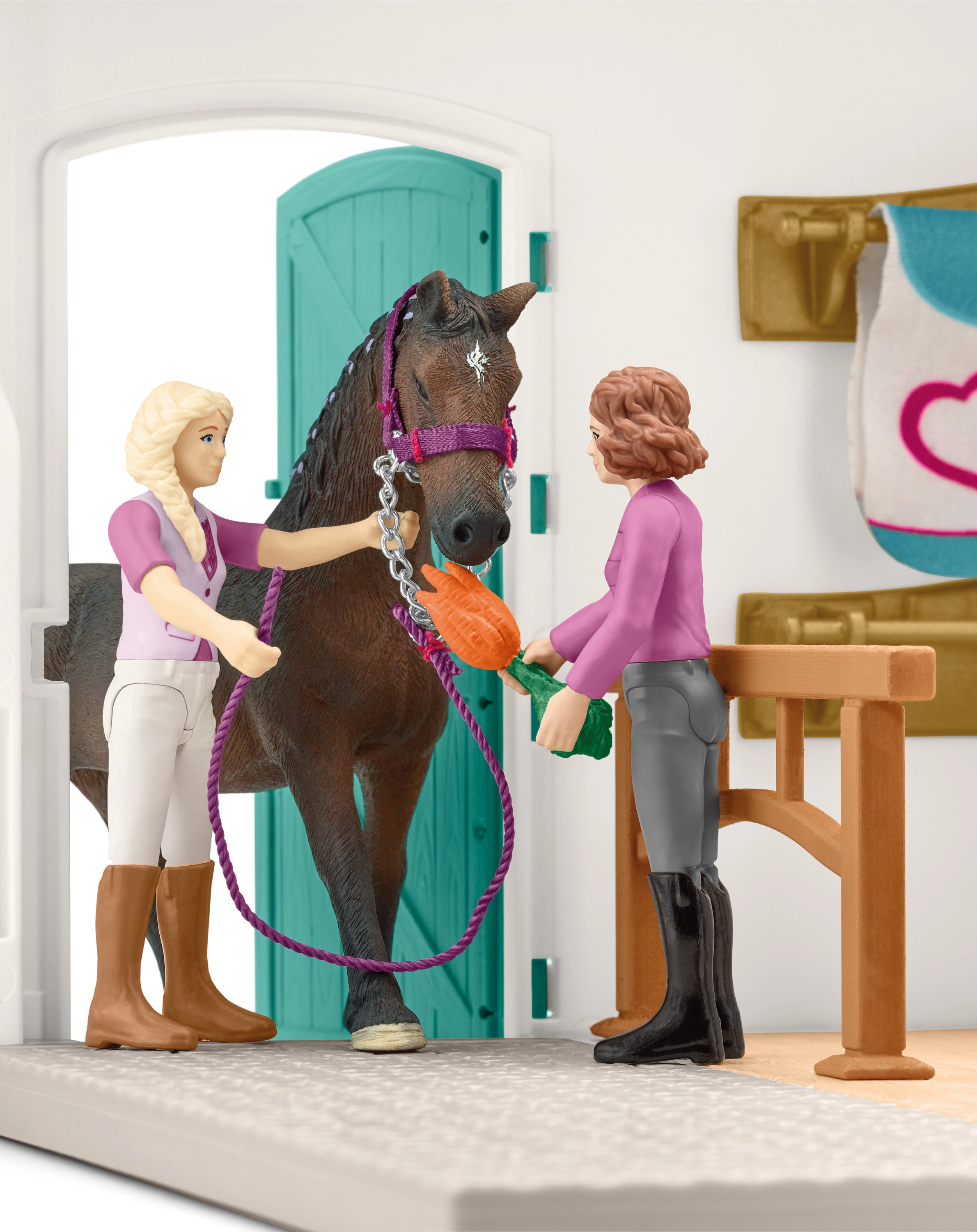 schleich® 42568 Horse Club - Reitshop