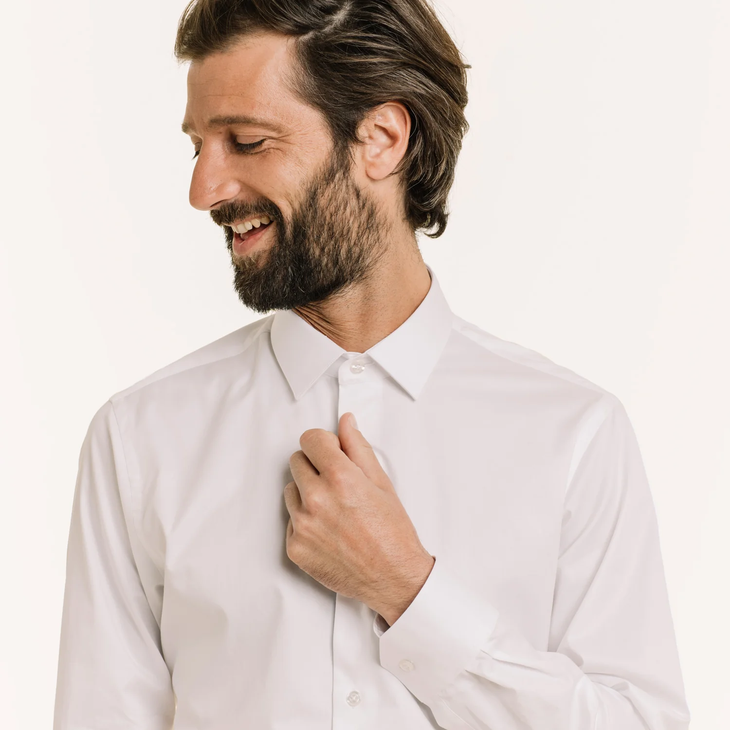 Fitted shirt in white double-twisted twill