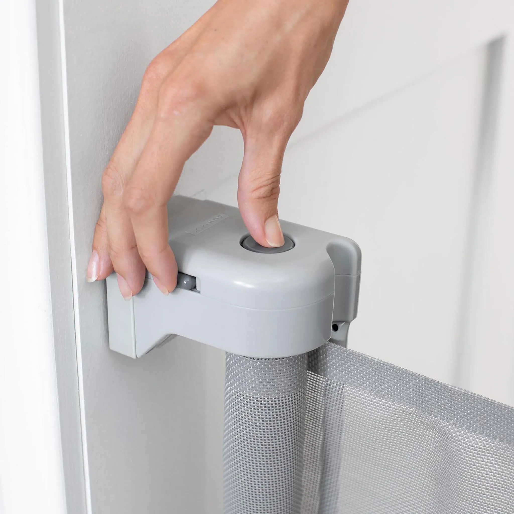 Skip Hop Barrière Rétractable en Filet - Gris