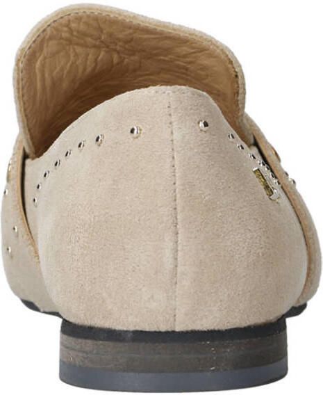 Babouche suède loafers met studs beige