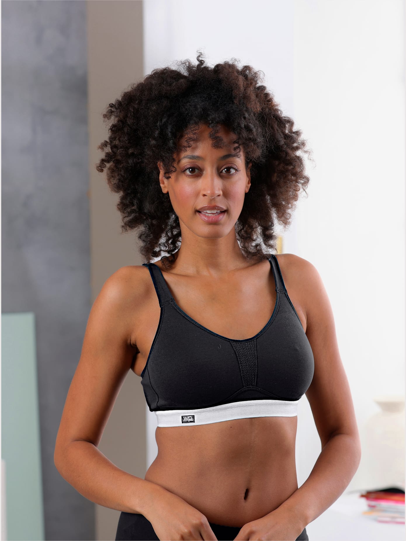 Soutien-gorge de sport sans armatures bon. b, c, d, e