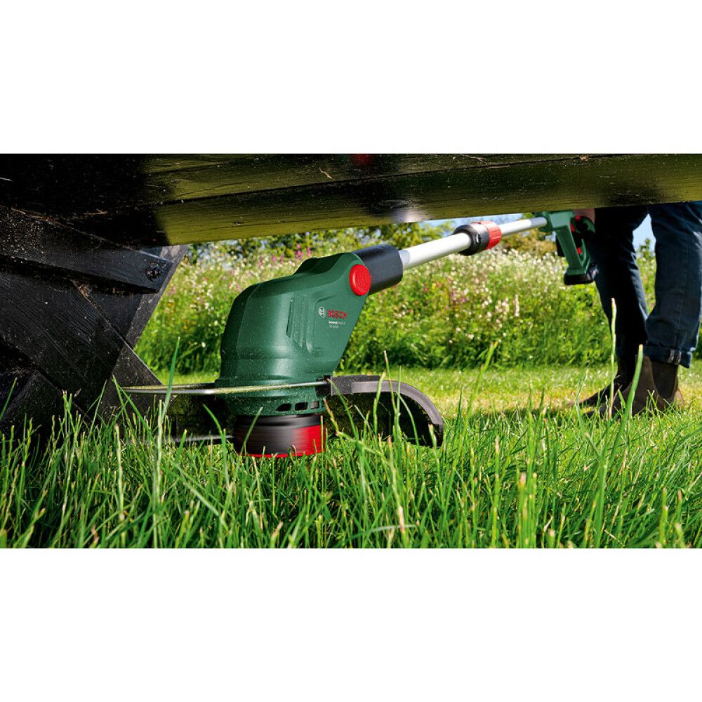 GRESSTRIMMER BOSCH UNIVERSAL 18-26 18V UTEN BATTERI