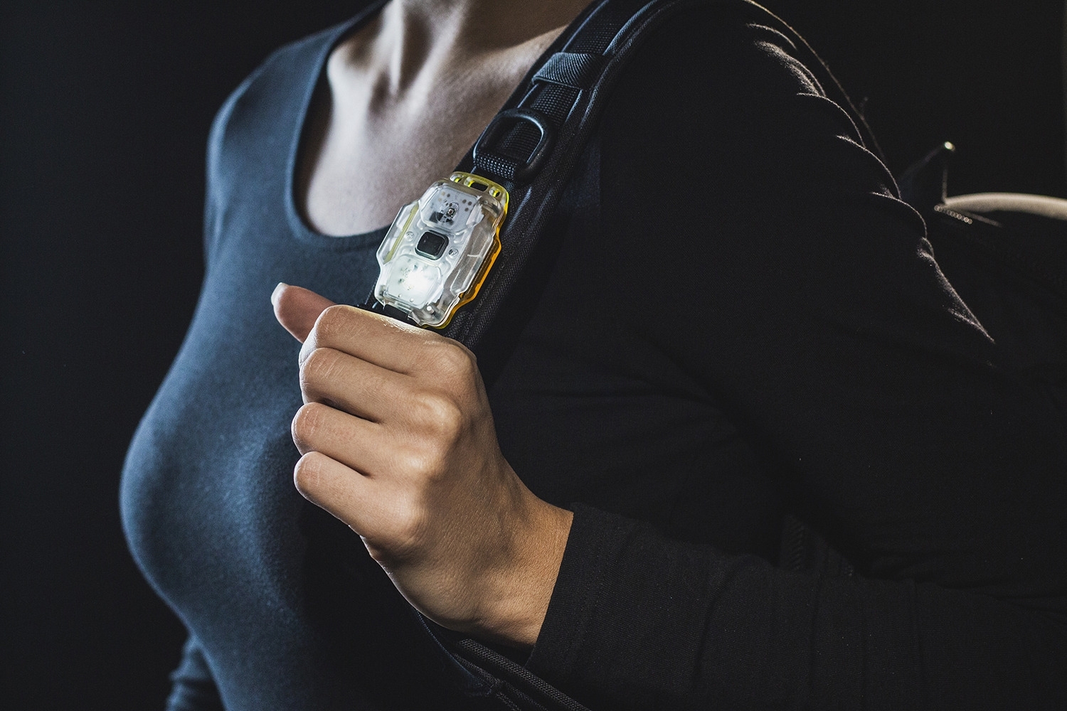 Armytek Crystal kompakte Multilampe mit weißem und rotem Licht