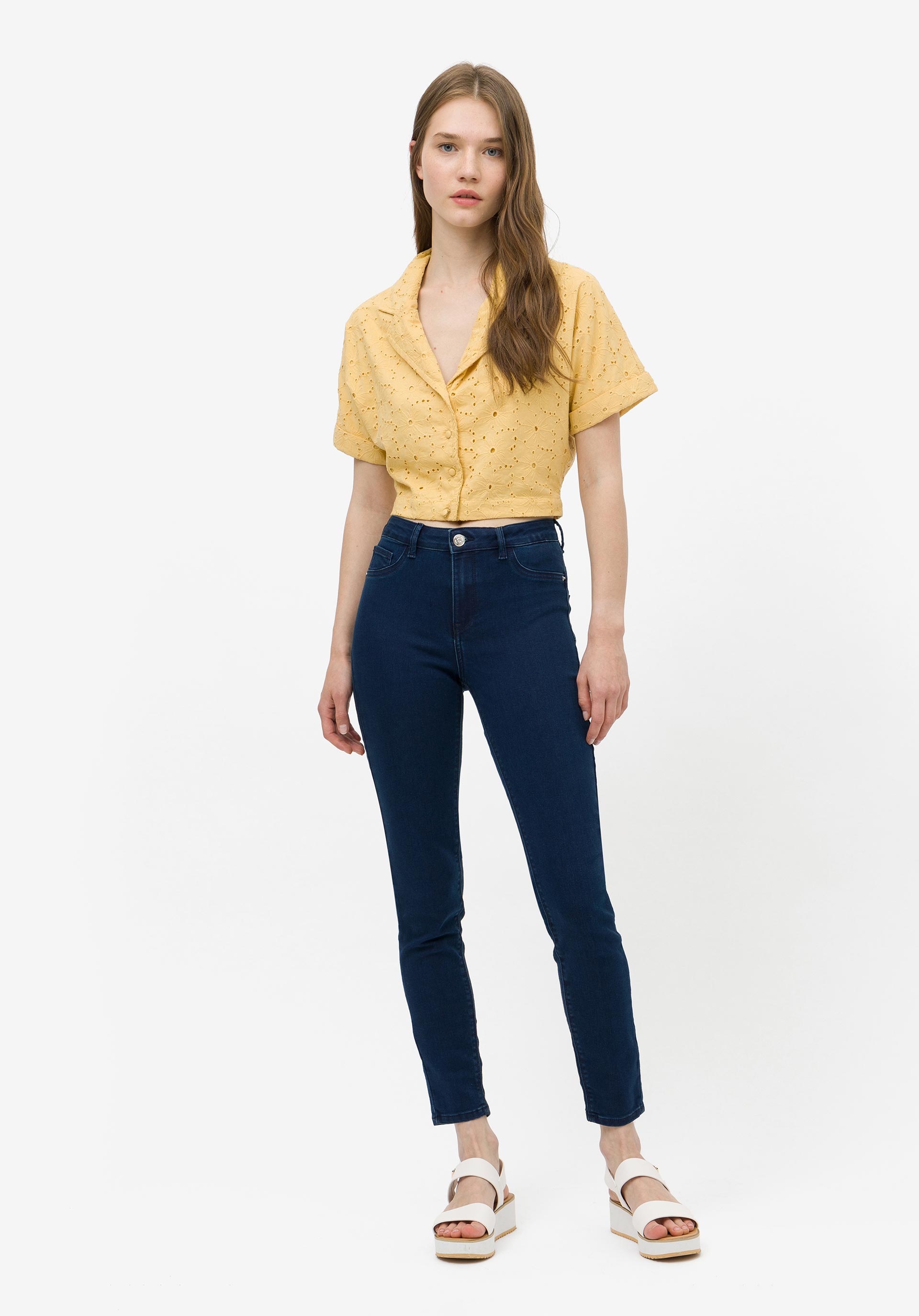 Jeans Light Push-up Skinny Cintura Média