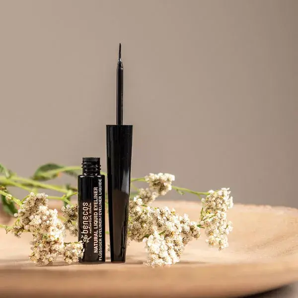 Delineador líquido preto Benecos 3ml