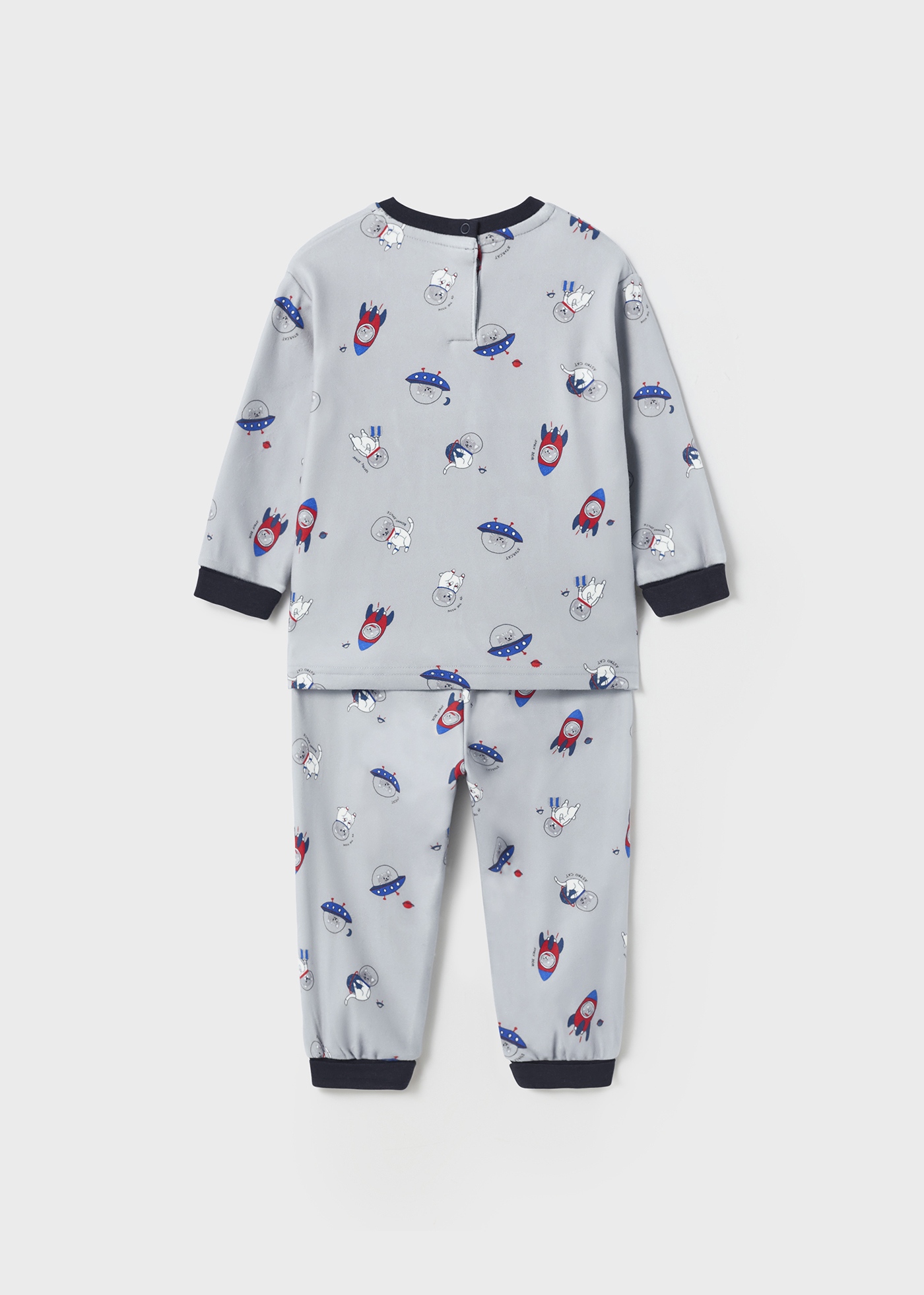 pijamas de bebê estampados e quentinhos