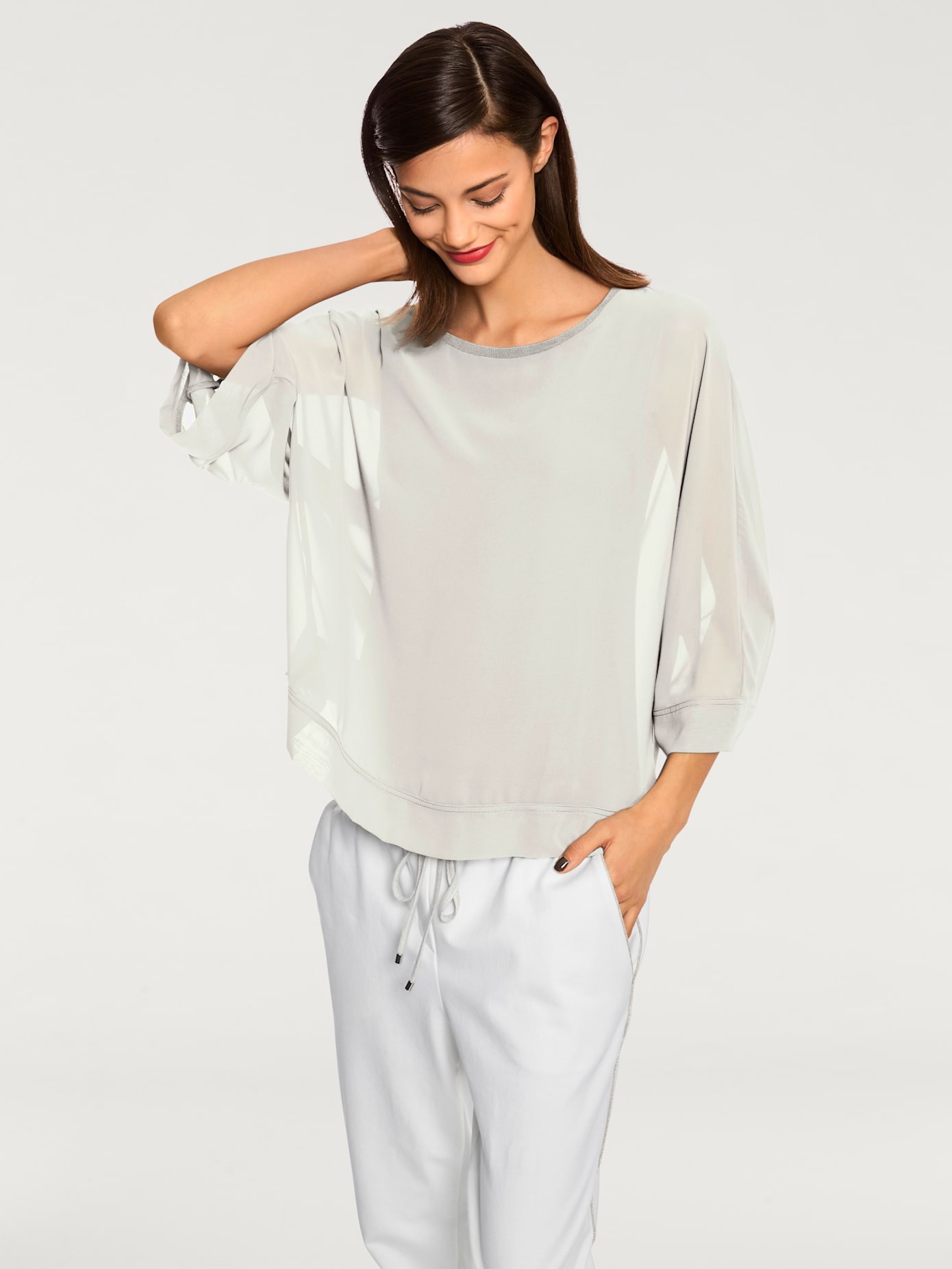 T-shirt look ample tendance