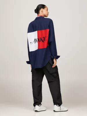 Camiseta Tommy x Awaw NY com logo nas costas
