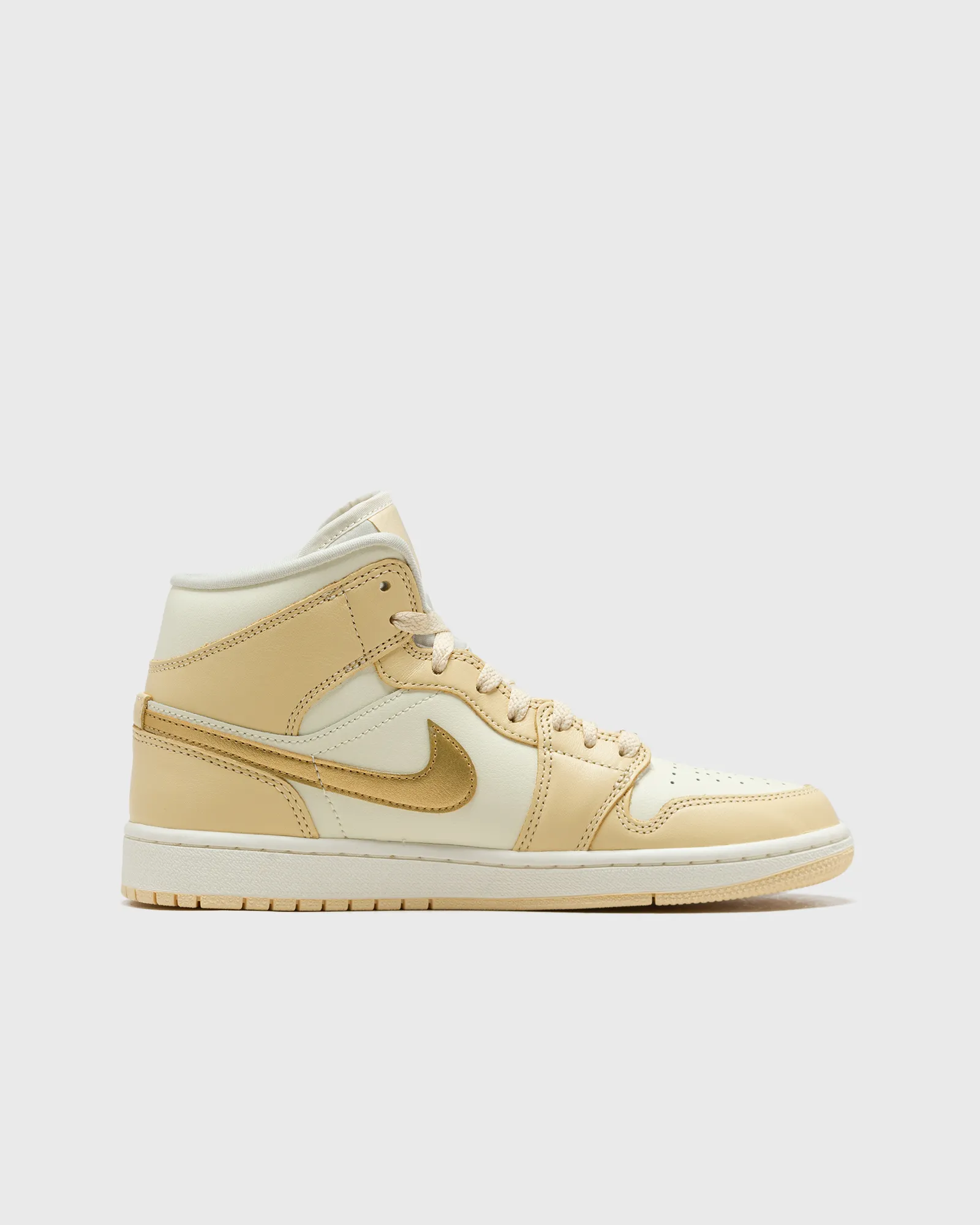 Jordan Air Jordan 1 Mid SE Women's Shoes