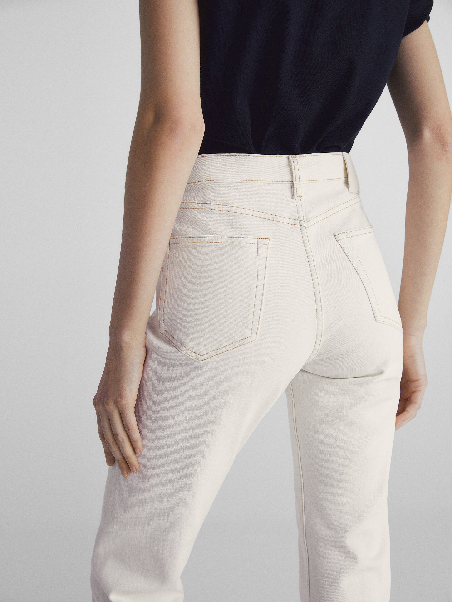 Calça jeans reta de cintura média - RAW