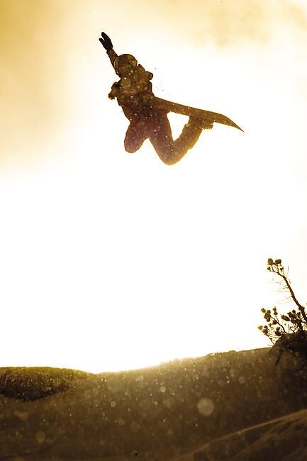 JONES - SNOWBOARD STRATOS FEMME