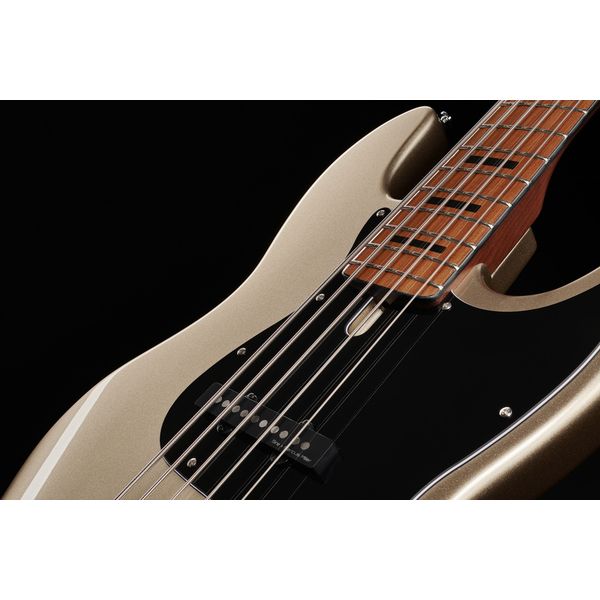 Marcus Miller V5 Alder-5 CGM