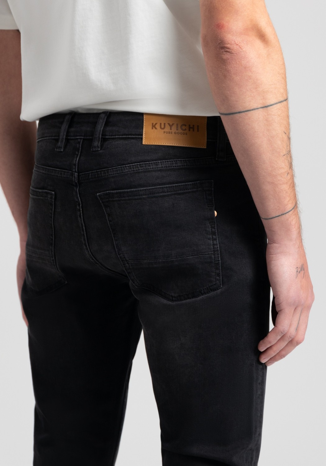 Kuyichi Herren-Jeans Jamie Slim Worn In Black