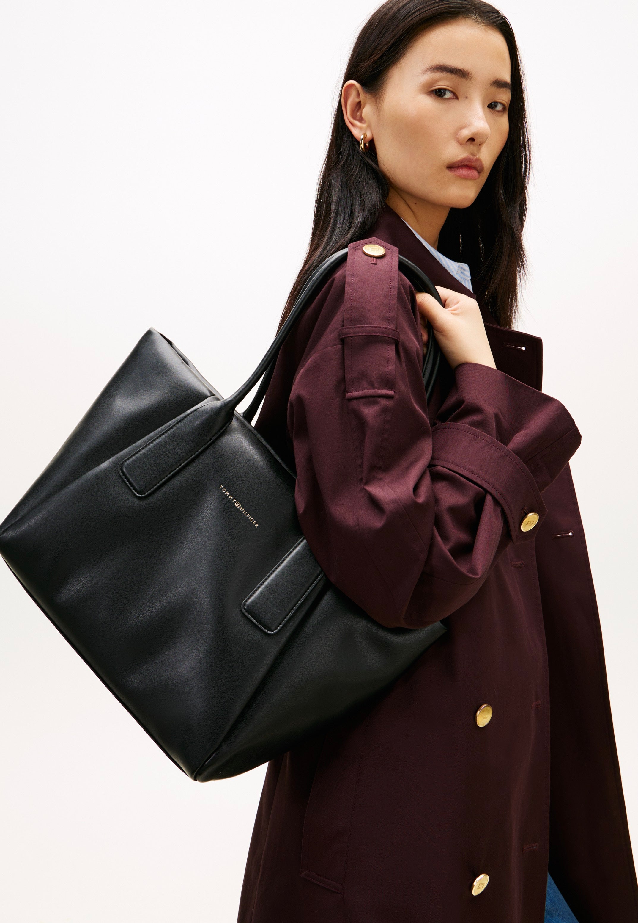 TH Essential Tote Black - Shopper