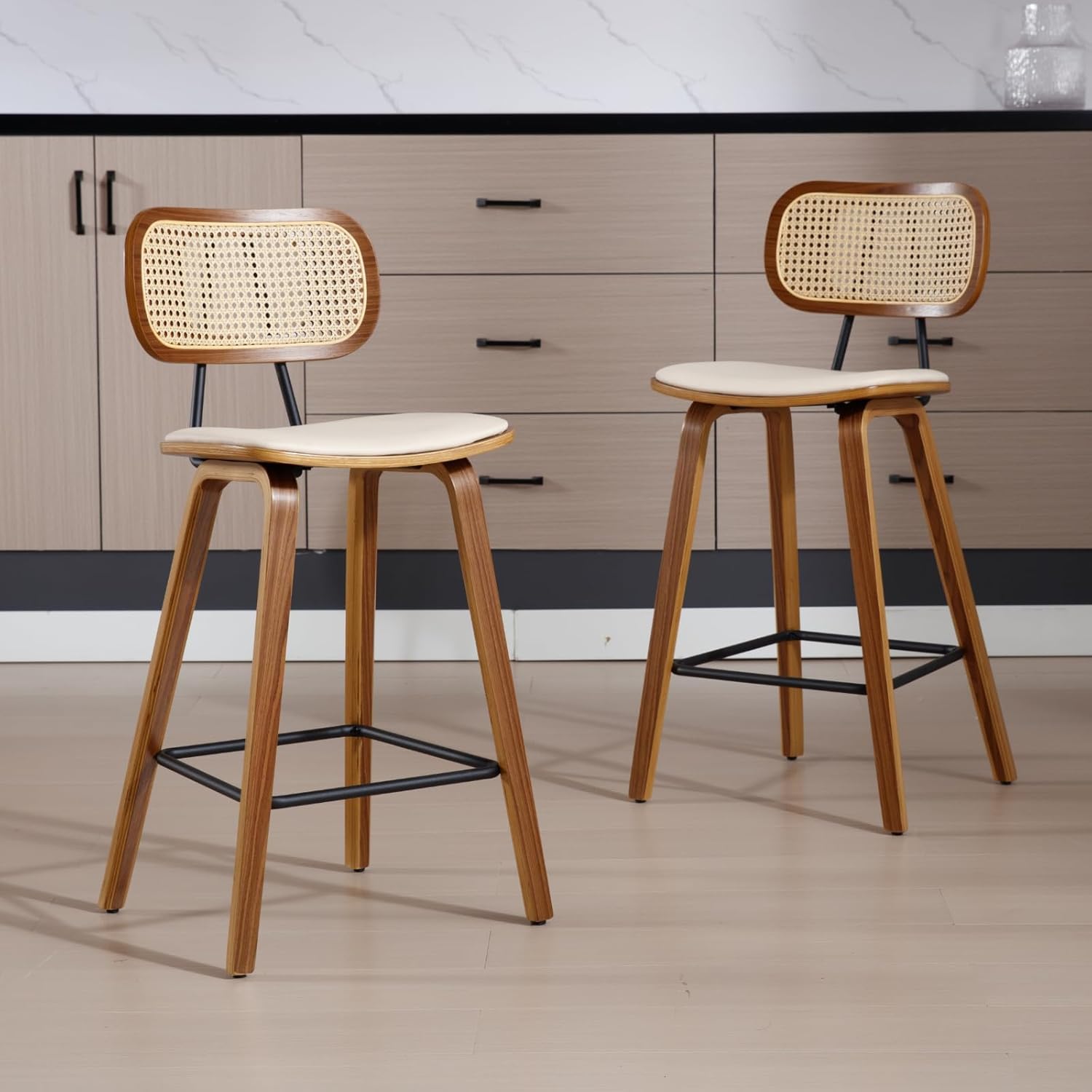 chairus 2er Set Rattan Barhocker für Küche Barstuhl Thekenhocker PU Leder Frühstück Hochhocker mit Holz Beinen für Esszimmer Wohnzimmer (Beige)
