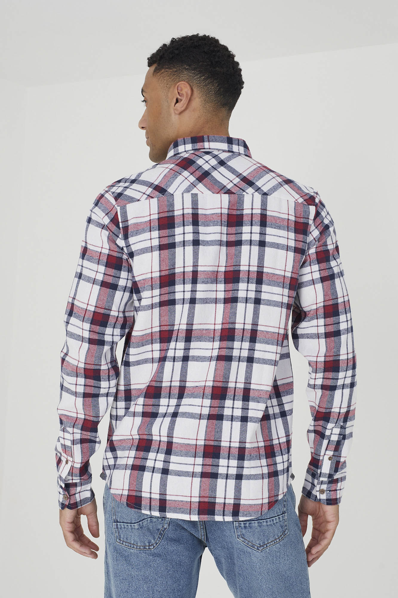 Camisa xadrez com bolso