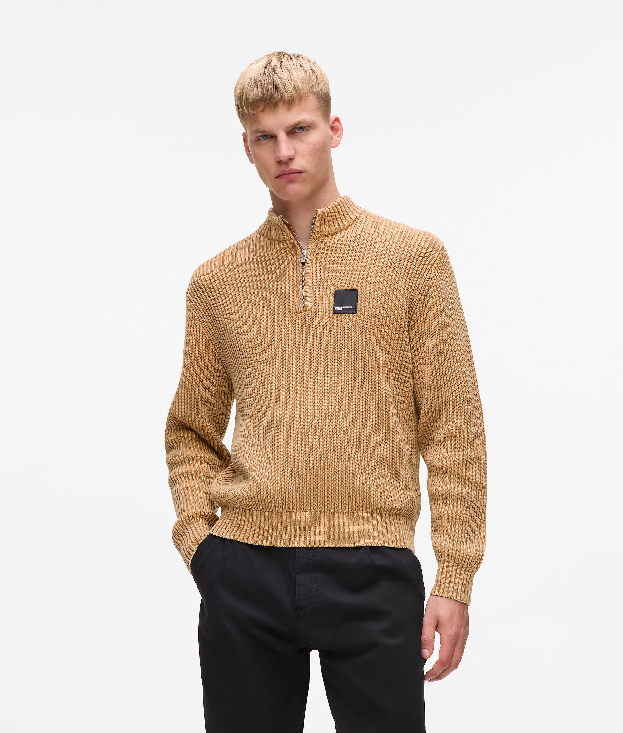 Relaxte sweater met korte rits