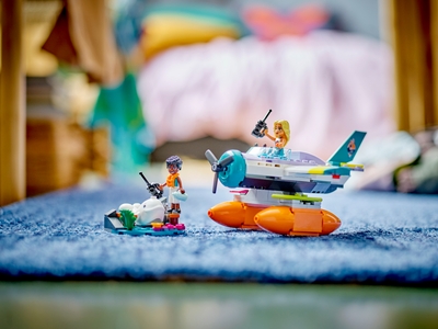 LEGO Reddingsvliegtuig op zee (41752)