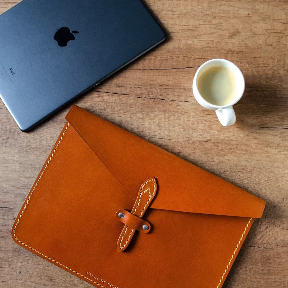 Etui Pour Tablette Charles Valet de Pique