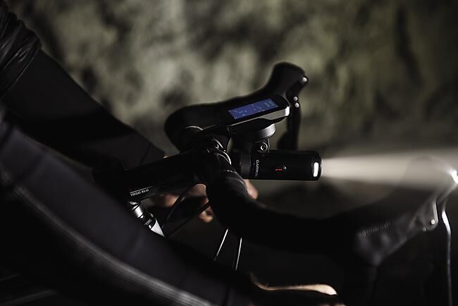GARMIN - FEU AVANT INTELLIGENT VARIA UT800