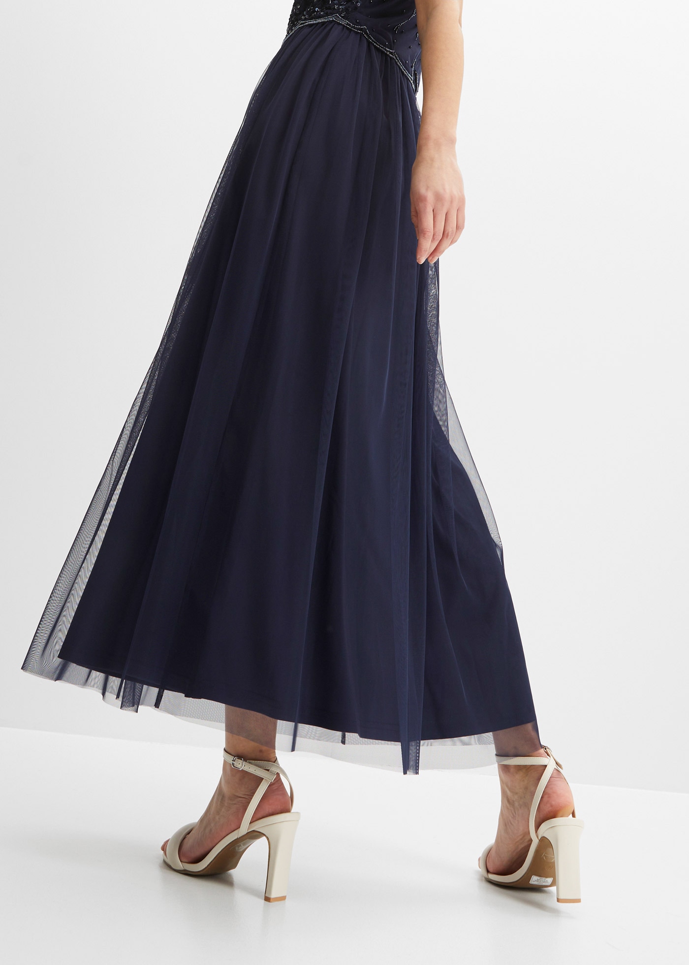 bonprix Maxikleid »Maxikleid mit Paillettenstickerei« Maxikleid mit Paillettenstickerei
