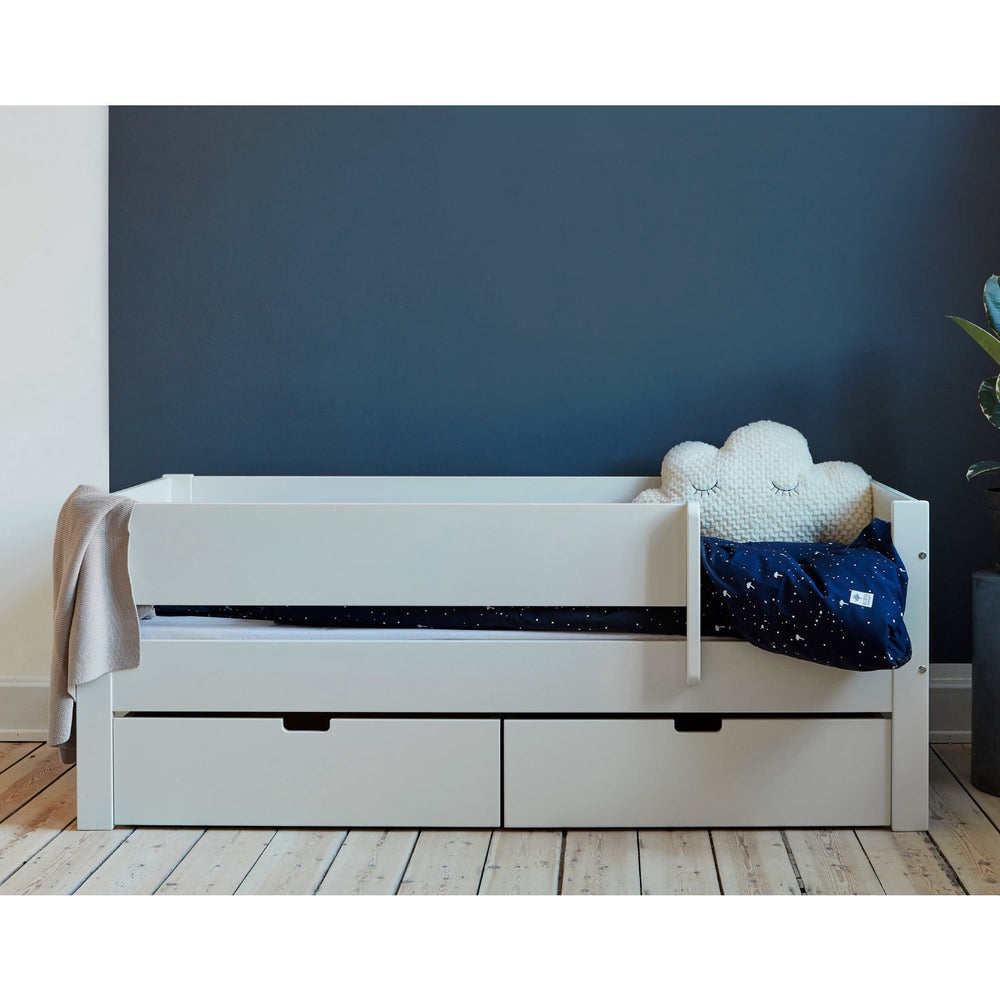 Køb Manis-h White Huxie Juniorseng Med Sengehest - 160Cm