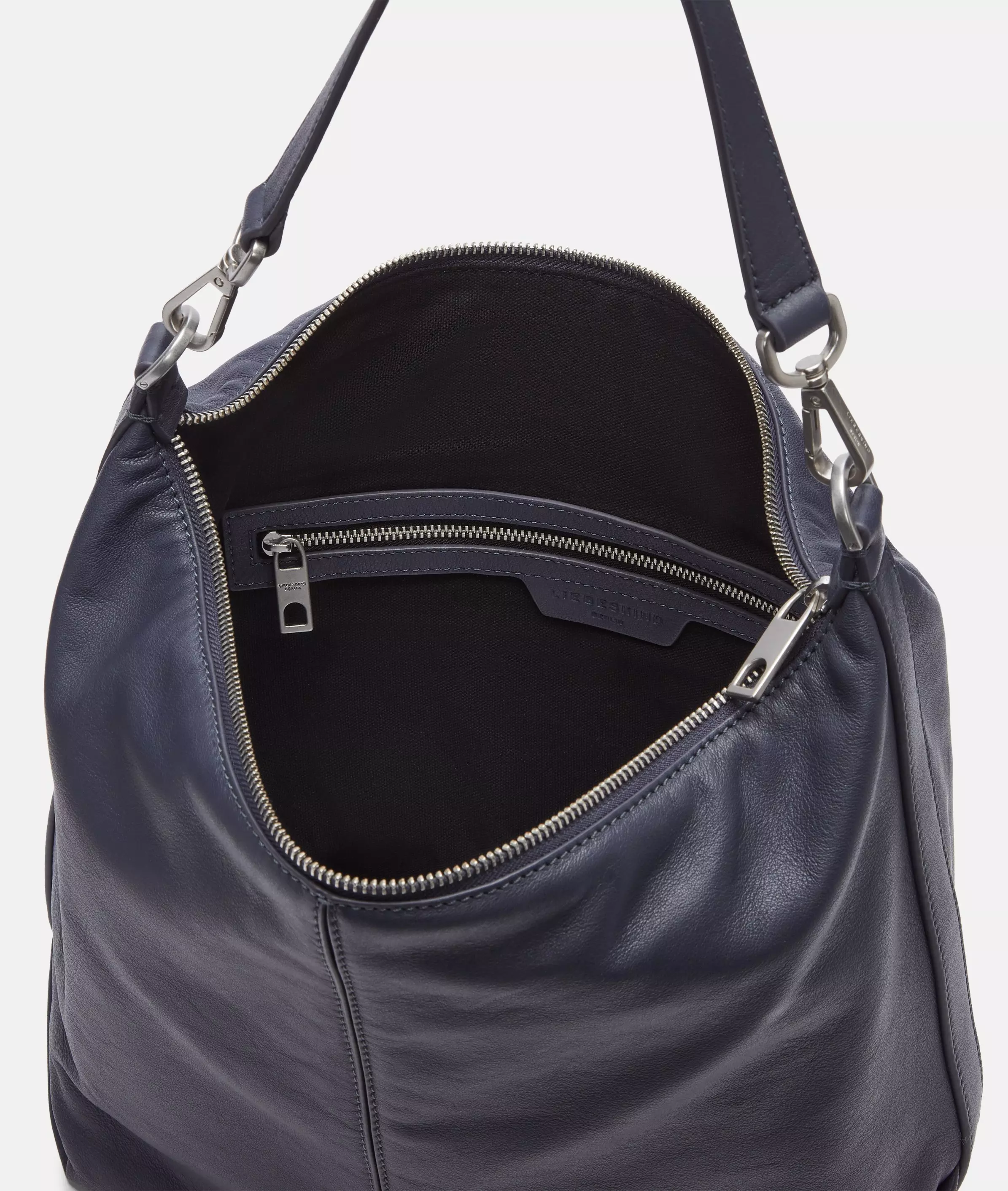 Paris Hobo M Spacious leather hobo bag
