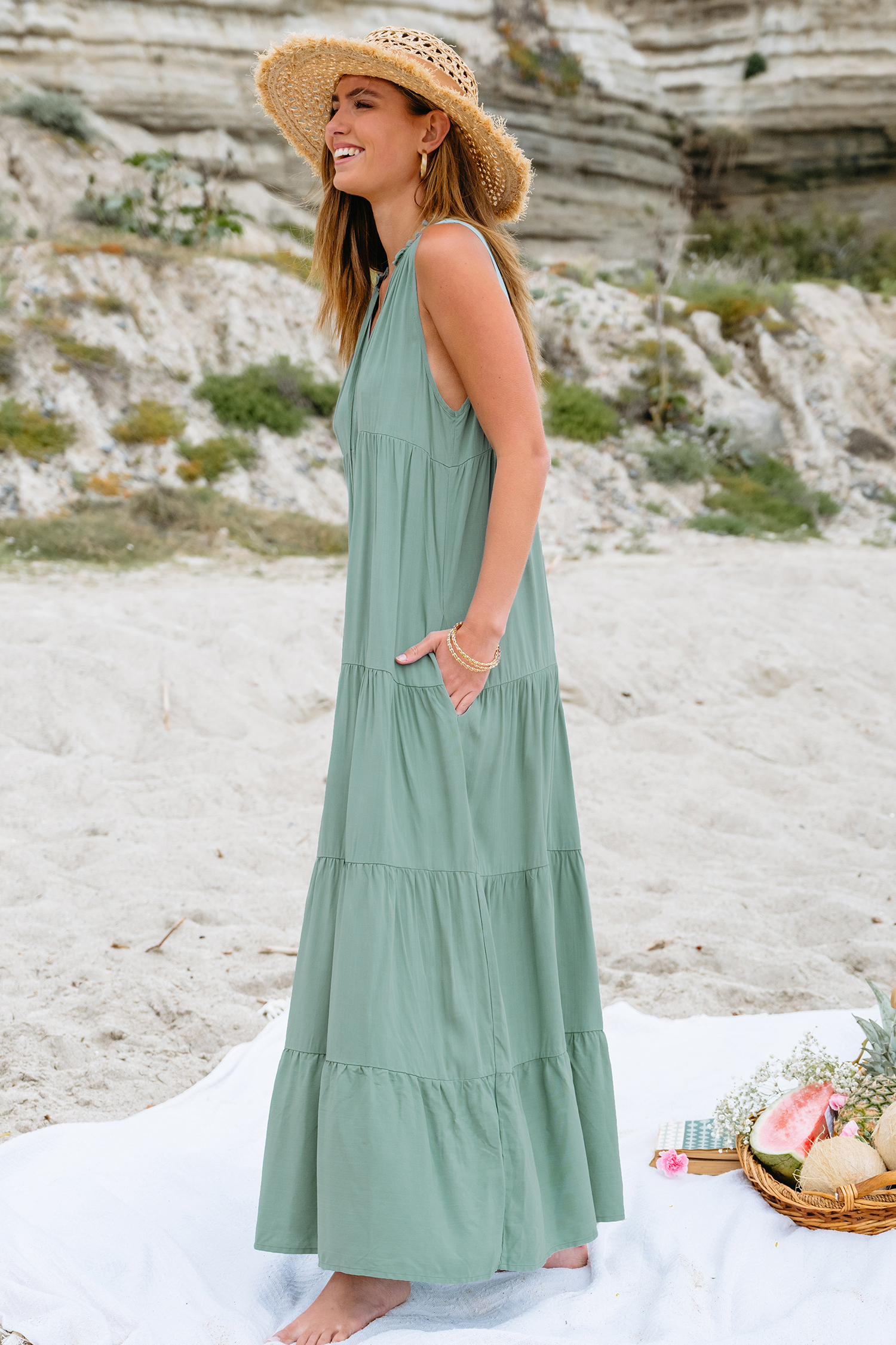 Robe maxi sans manches avec col à nouer verte
