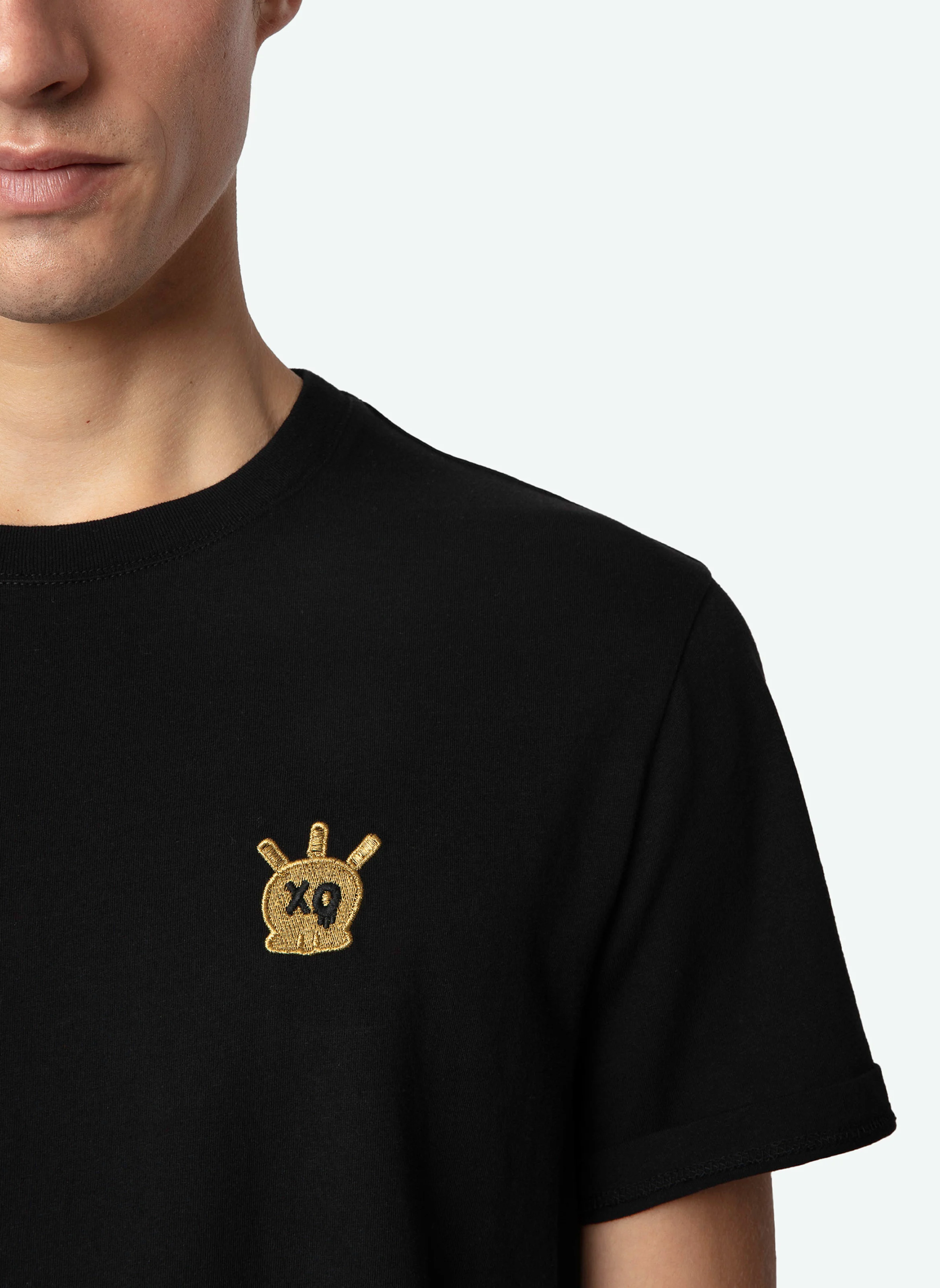 TOMMY - Tee-shirt droit en coton bio brodé | Noir