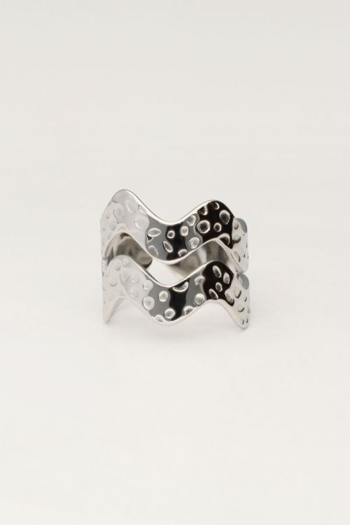 Statement ring met dubbele wave