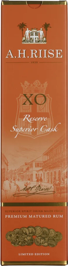A.H. RIISE XO RESERVE SUPERIOR CASK RUM 70CL